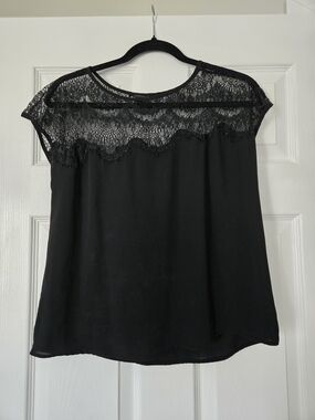 Forever 21 Black Lace Yoke Cap Sleeve Blouse
